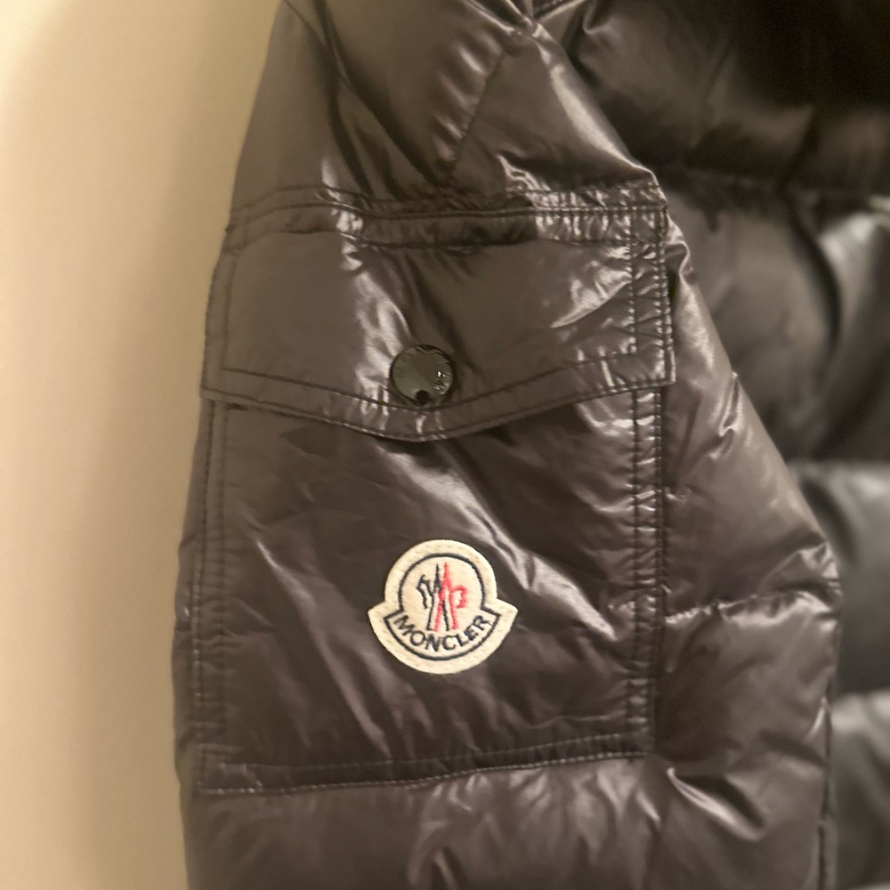 Authentic Moncler Maya Hooded Short Down Jacket - Picture 6 of 13